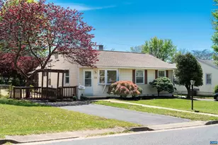 124 James Ave, Waynesboro, VA 22980 - Photo 1