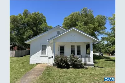 681 Sherwood Ave, Waynesboro, VA 22980 - Photo 1