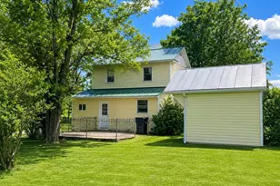 871 New Hope Rd, Staunton, VA 24401 - Photo 1