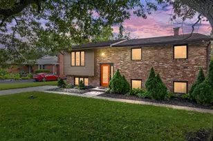 717 Whitneys Landing Dr, Crownsville, MD 21032 - Photo 1