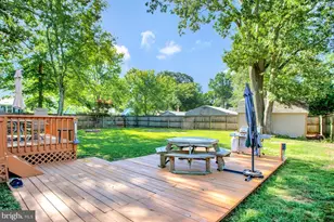 645 Gull Dr, Deale, MD 20751 - Photo 1