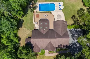 2002 McKinnon Ln, Pasadena, MD 21122 - Photo 1