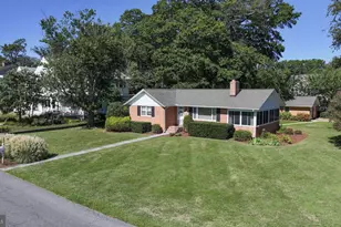 93 Bay Dr, Annapolis, MD 21403 - Photo 1
