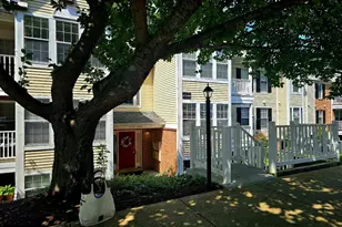 686 Southern Hills Dr, Arnold, MD 21012 - Photo 1