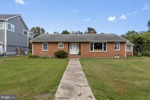 5563 Gloucester St, Churchton, MD 20733 - Photo 1