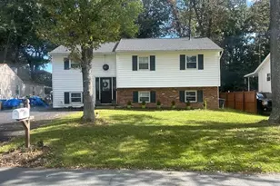 765 Whitneys Landing Dr, Crownsville, MD 21032 - Photo 1