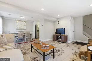 594 Glen Ct, Glen Burnie, MD 21061 - Photo 1