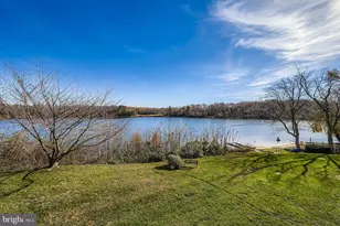 353 Gatewater Ct, Glen Burnie, MD 21060 - Photo 1