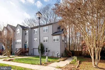 1816 Whites Ferry Place #6, Crofton, MD 21114 - Photo 1