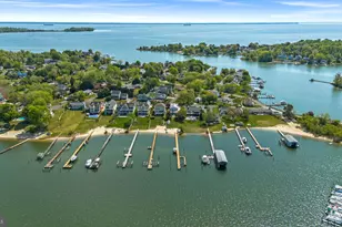 3728 Bay Dr, Edgewater, MD 21037 - Photo 1