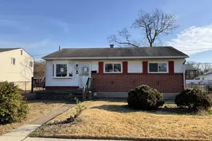 127 Hollywood Dr, Glen Burnie, MD 21060 - Photo 1