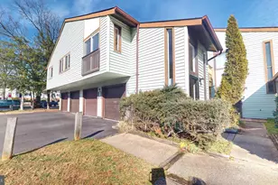 1717 Aberdeen Ct, Crofton, MD 21114 - Photo 1