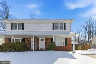 623 Chapelgate Dr, Odenton, MD 21113 - Photo 1