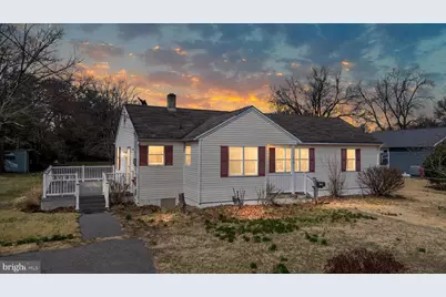 106 Disney Avenue, Pasadena, MD 21122 - Photo 1