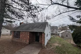 809 203rd St, Pasadena, MD 21122 - Photo 1