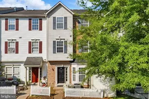 2002 Bell Point Ct, Odenton, MD 21113 - Photo 1