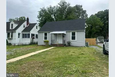 29 5th Avenue SW, Glen Burnie, MD 21061 - Photo 1
