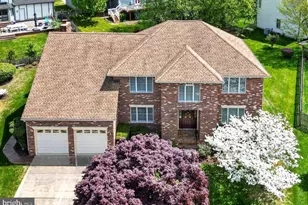 1303 Persimmontree Ct, Crofton, MD 21114 - Photo 1