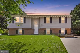 401 Grove Ridge Ct, Linthicum Heights, MD 21090 - Photo 1