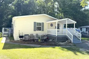 275 Janets Ct, Lothian, MD 20711 - Photo 1