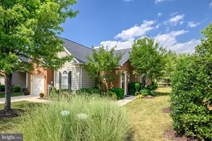 338 Hamlet Cir, Edgewater, MD 21037 - Photo 1