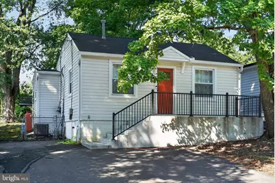 3670 5th Avenue, Edgewater, MD 21037 - Photo 1