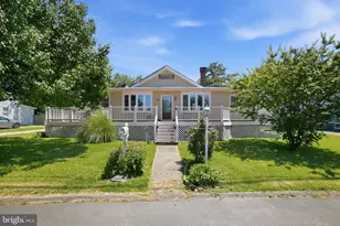 231 Carvel Rd, Pasadena, MD 21122 - Photo 1