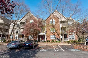 633 Admiral Dr, Annapolis, MD 21401 - Photo 1