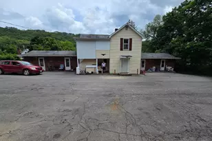 11903 Bedford Rd NE, Cumberland, MD 21502 - Photo 1