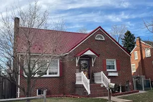 227 S Massachusetts Ave, Cumberland, MD 21502 - Photo 1