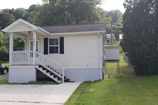 12815 Bowling St, Cumberland, MD 21502 - Photo 1