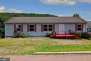 8 Furnace St, Lonaconing, MD 21539 - Photo 1