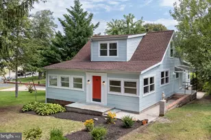 203 Oak Ave, Essex, MD 21221 - Photo 1