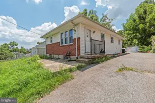 6611 Windsor Mill Rd, Baltimore, MD 21207 - Photo 1