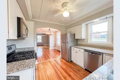 213 E Chatsworth Avenue, Reisterstown, MD 21136 - Photo 1