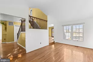 8802 Falcon Ridge Dr, Randallstown, MD 21133 - Photo 13