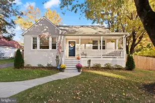 1813 Sunnyside Ln, Essex, MD 21221 - Photo 1