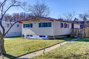 906 Scotts Hill Dr, Pikesville, MD 21208 - Photo 1