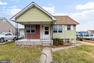 31 Right Wing Dr, Baltimore, MD 21220 - Photo 1