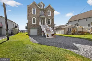 1226 Burke Rd, Baltimore, MD 21220 - Photo 1