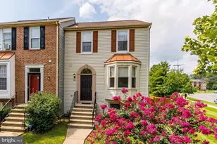 46 Running Brooke Dr, Windsor Mill, MD 21244 - Photo 1