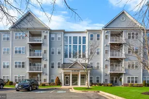 524 Hopkins Landing Dr, Baltimore, MD 21221 - Photo 1