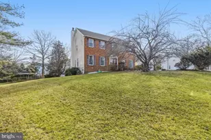 19 Huntress Ct, Lutherville Timonium, MD 21093 - Photo 1
