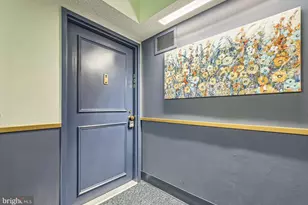 205 E Joppa Rd, Towson, MD 21286 - Photo 9