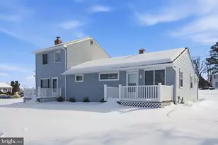 5605 Shelbourne Rd, Baltimore, MD 21227 - Photo 1