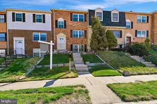 7 Drawbridge Ct, Baltimore, MD 21228 - Photo 1