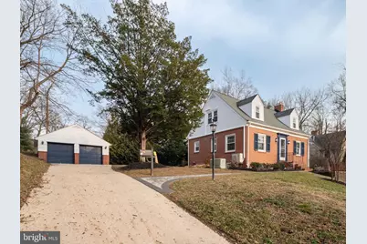 7 Overhill Road, Baltimore, MD 21228 - Photo 1