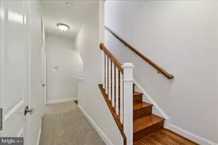 105 Meridian Ln, Towson, MD 21286 - Photo 7