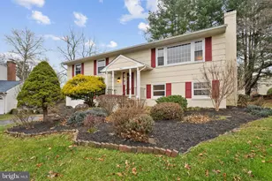 7 Bromwell Ct, Cockeysville, MD 21030 - Photo 1