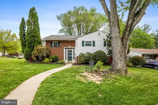 1907 Logwind Rd, Baltimore, MD 21228 - Photo 1